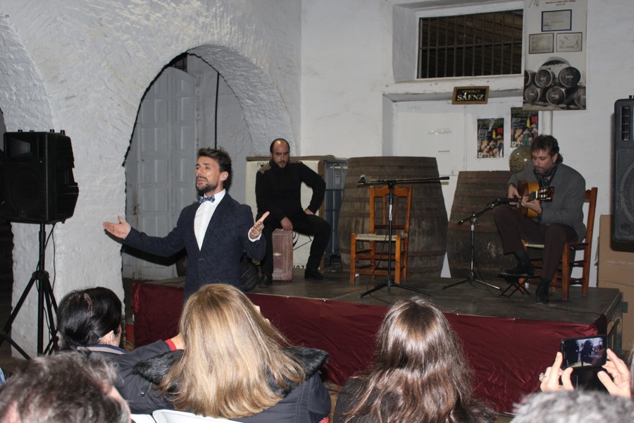 FARIÑA CIERRA EN BODEGAS SÁENZ LAS TABERNAS FLAMENCAS